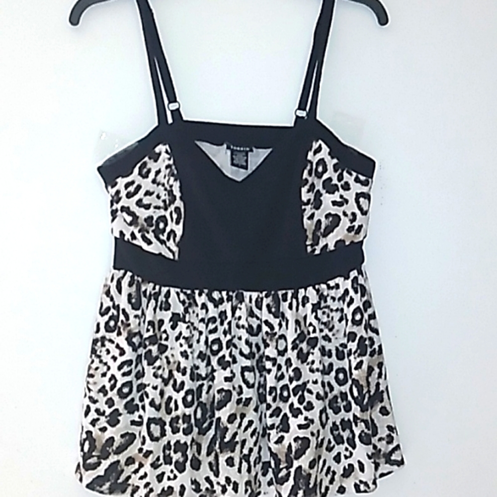 Torrid, babydoll top, sz 1, black & leopard print